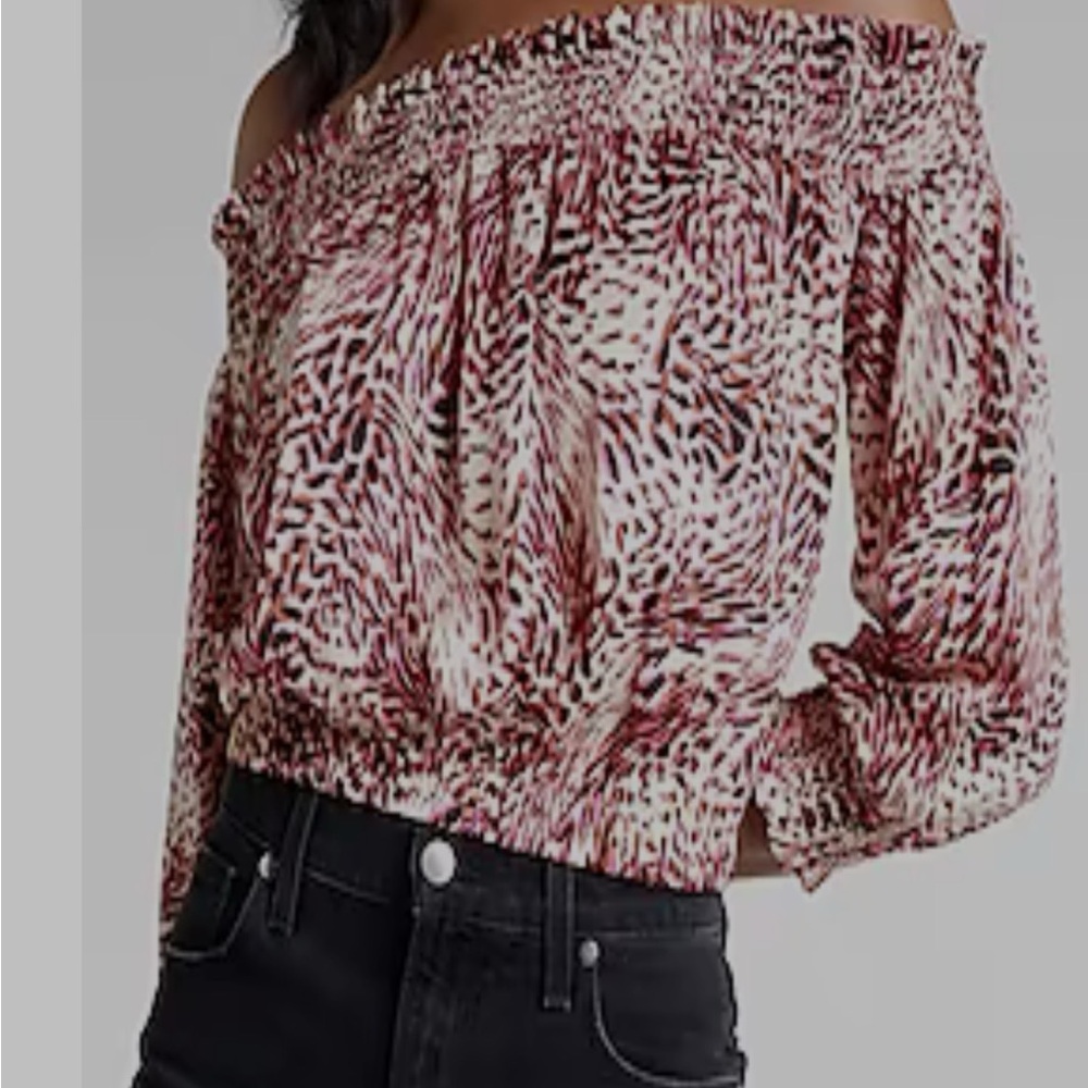 NWTs Express Women's Off-Shoulder Printed Top Size M